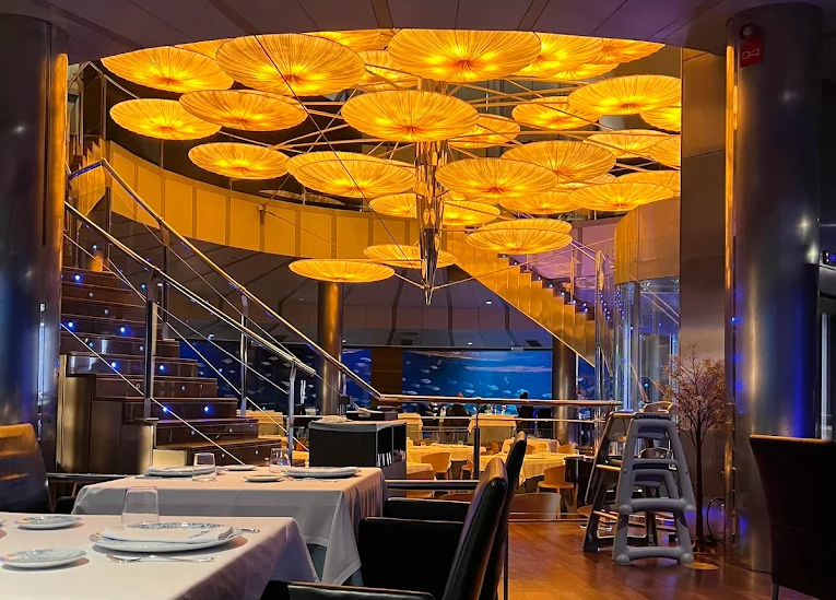 Submarino Restaurant, a space of high Mediterranean gourmet cuisine inside the Oceanogràfic of Valencia